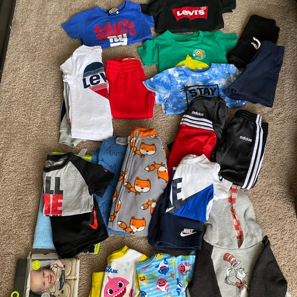Nike Other - Boys 2T bundle